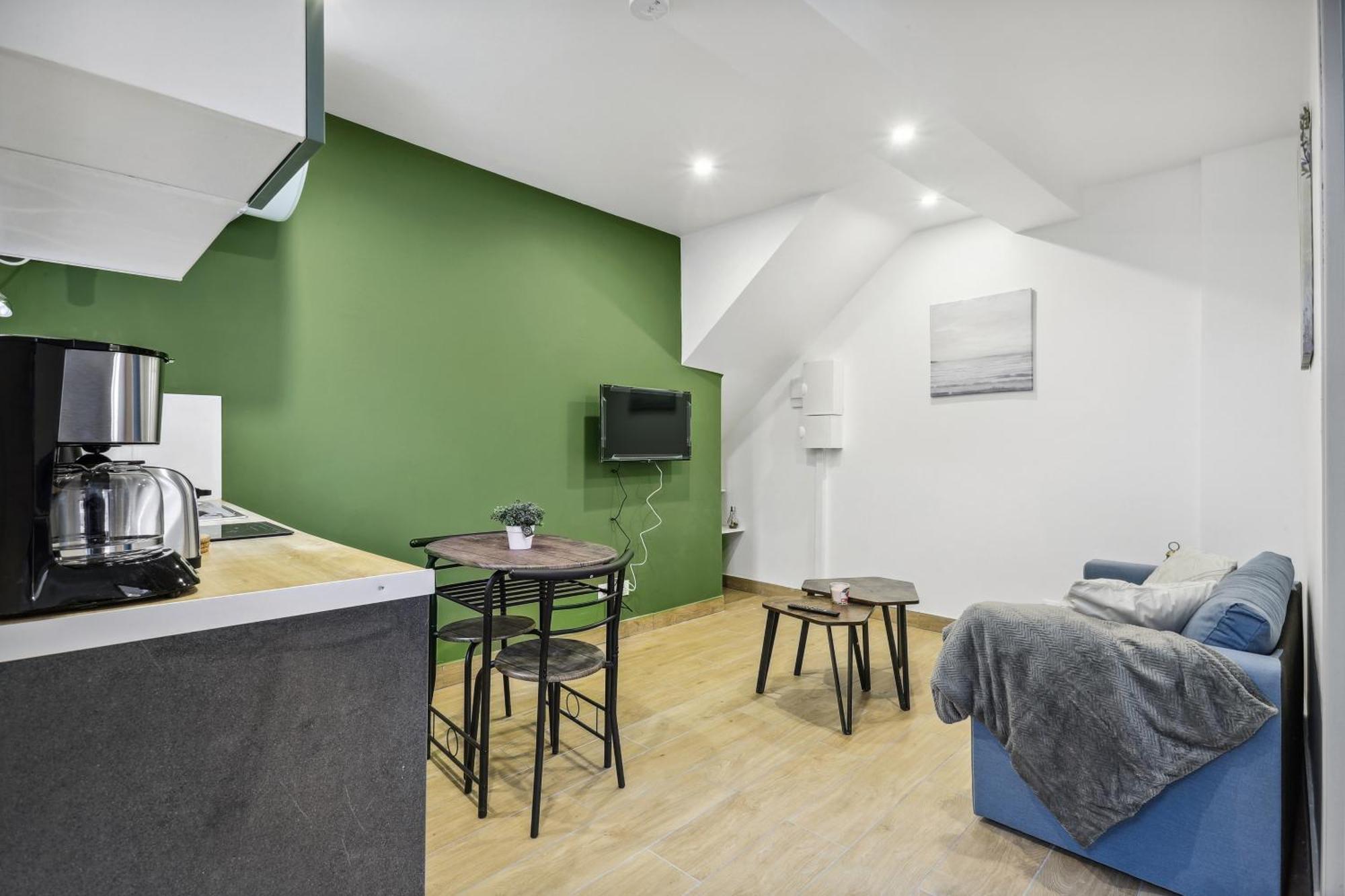 Chic Cosy Apart With Parking La Ferte-sous-Jouarre Luaran gambar