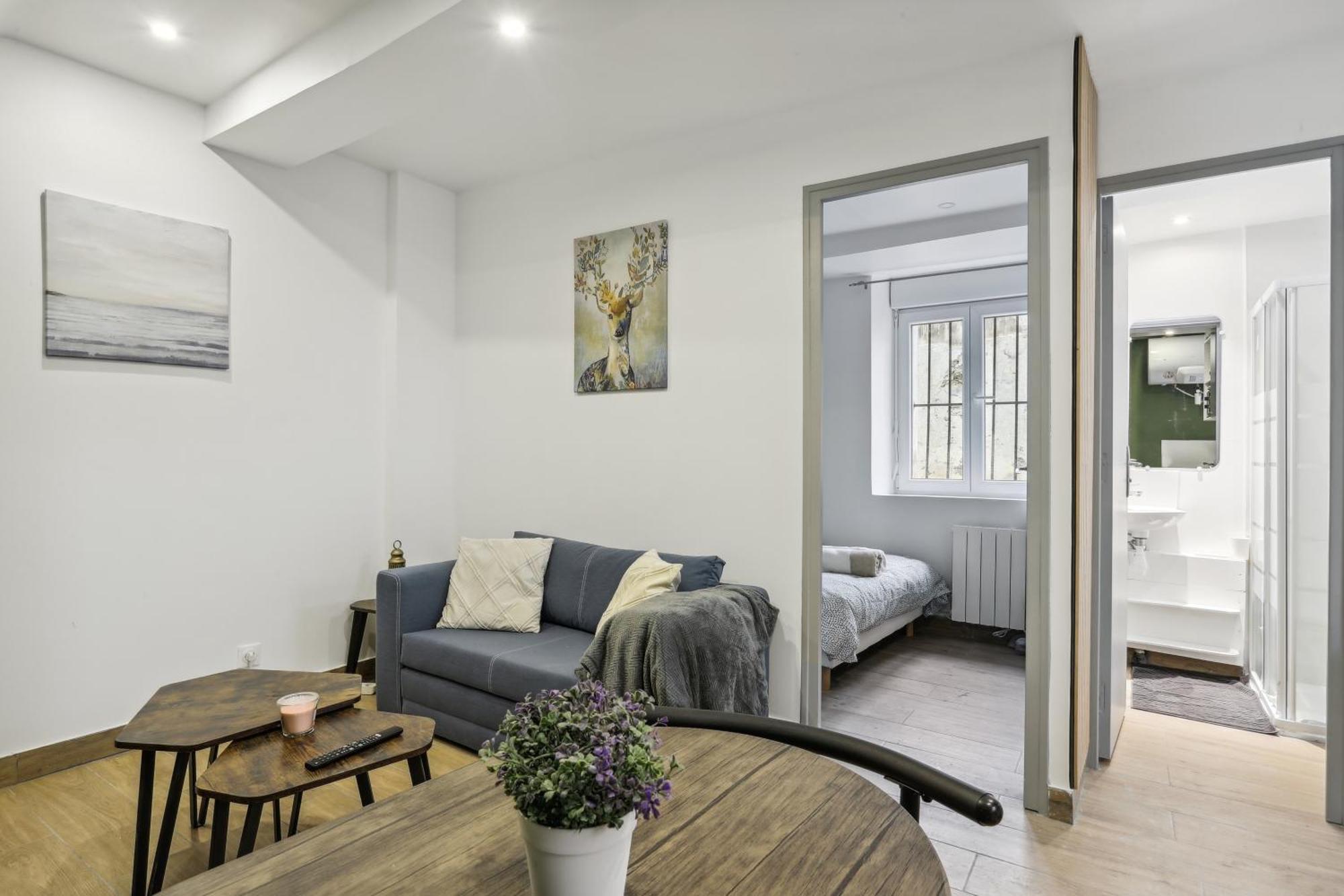 Chic Cosy Apart With Parking La Ferte-sous-Jouarre Luaran gambar