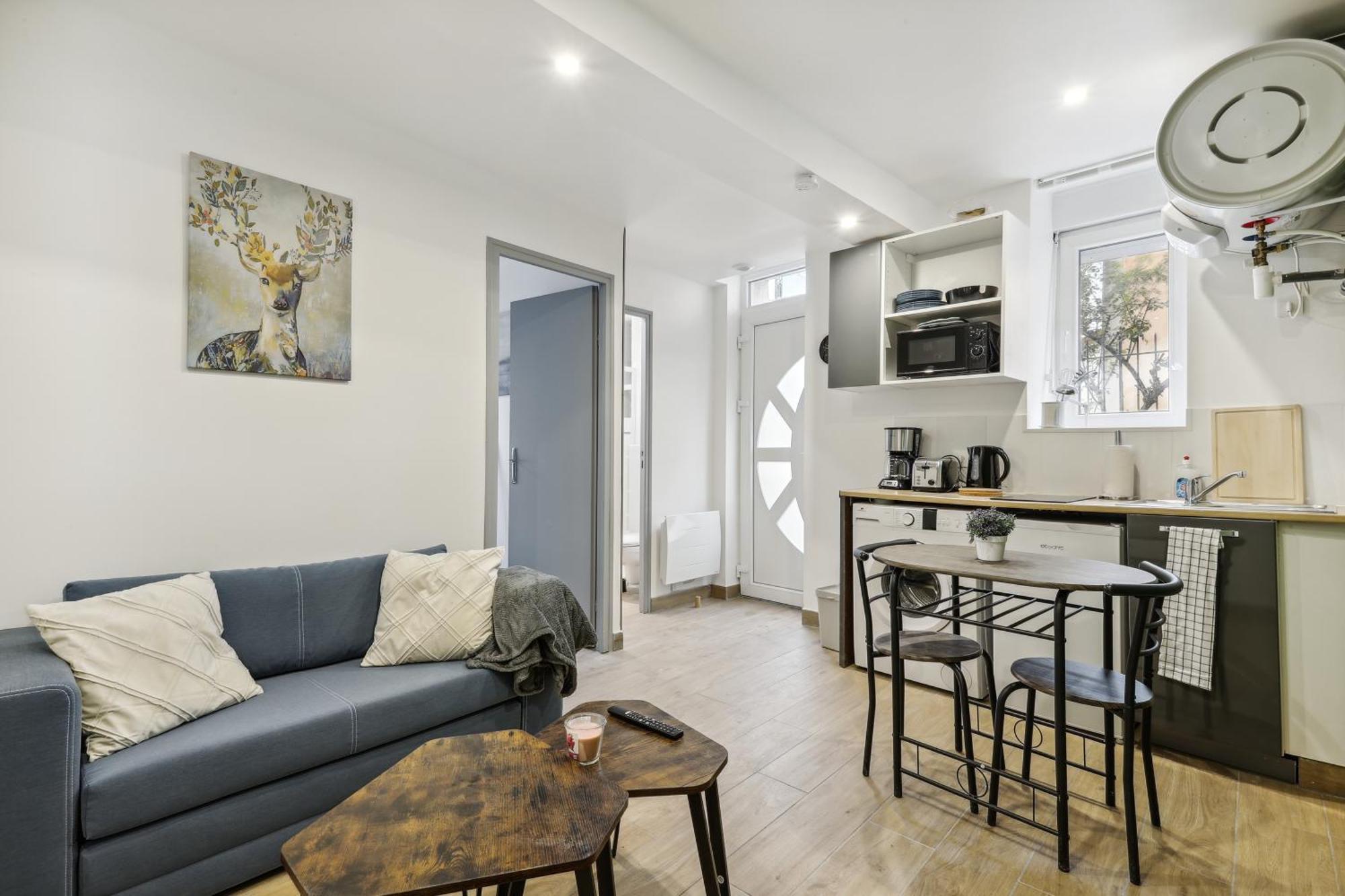 Chic Cosy Apart With Parking La Ferte-sous-Jouarre Luaran gambar
